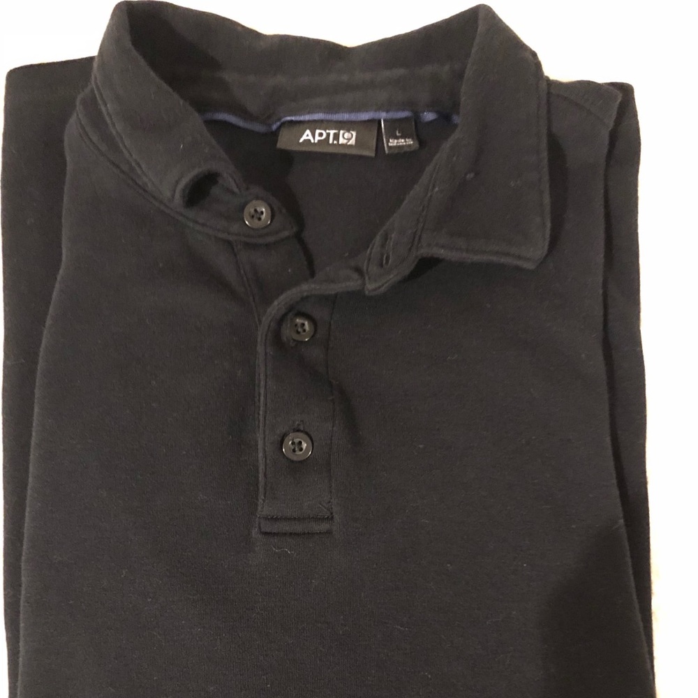 Men’s large black polo
